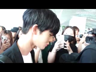 190829 cix preview at icn airport off to vietnam @ incheon airport