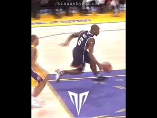 Shannon brown thunderous block💪🏾 | kisaashybasket