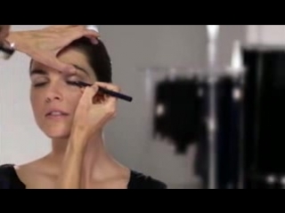 Estée lauder classic look hilary rhoda