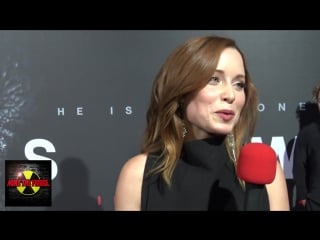 Hannah emily anderson talks jigsaw at the world premiere!