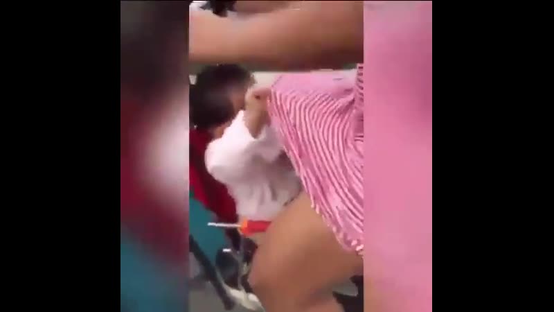 Шок porn video – Прикол года вентиляция кондиционер для мамы девочка задрала юбку смешное видео супер секс голые ржака шок ужас порно ню 18+