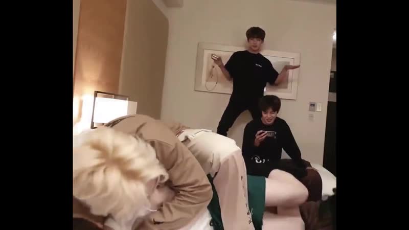 @junheessmile byeongkwans smile and laugh