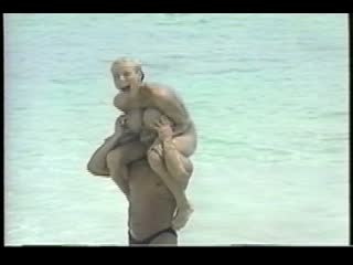 Tiffany towers running at the beach