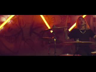 Молодые crown twenty four official music video