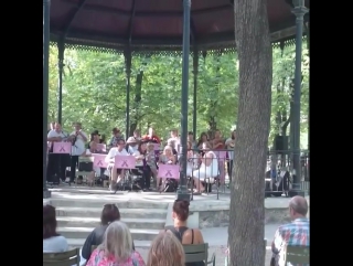 Au kiosque à musique du luxembourg, la fête de la париж 23 06 2017