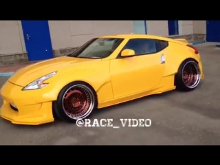 Ниссан 370z