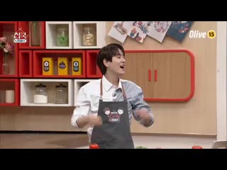 Чо кюхён это так усно 😋 mp4