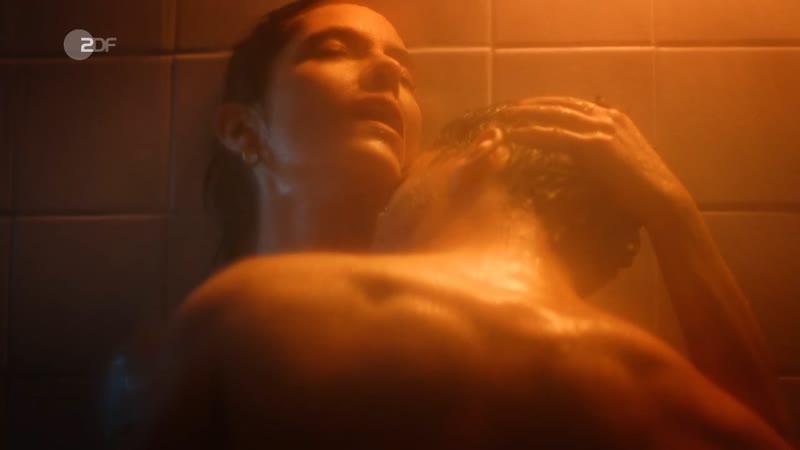 Аслы мелиса узун убойные новобранцы / asli melisa uzun blutige anfänger ( 2022 )