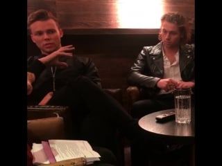 5 seconds of summer ‘we’re playing stripped down venues to match our new vibe’