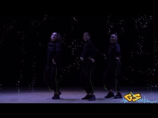 Зимний отчетник gs\\showcase\\hip hop\\ника коновалова