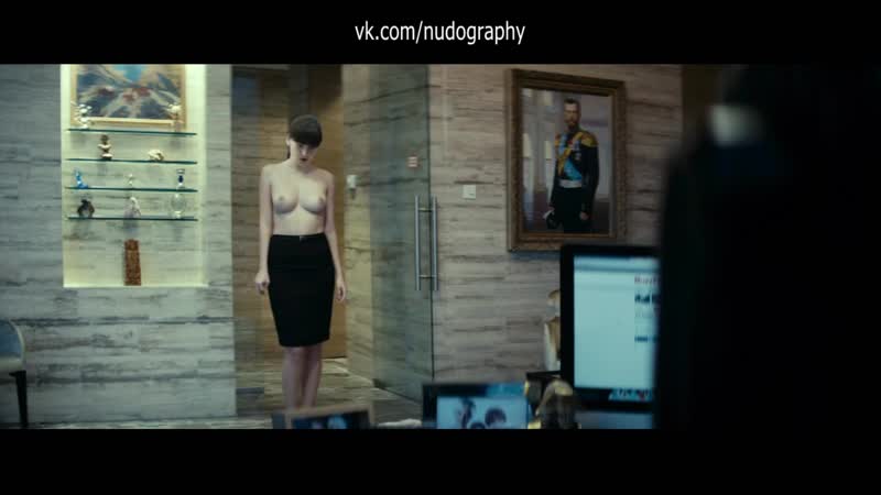 Юлия снигирь голая грудь в фильме про любовь