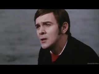 Она кричит звезде 《помоги!》 【markov、2020】