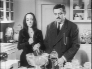 S1e07 halloween with the addams family