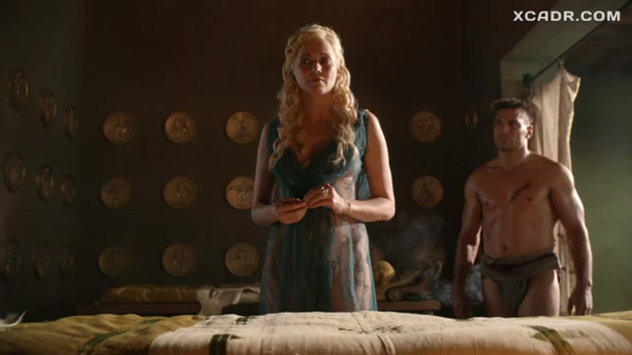 Спартак Люси Лоулесс секс