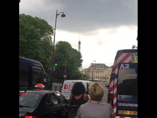 A minute ride in paris! un minuto en bici en paris париж 03 06 2017