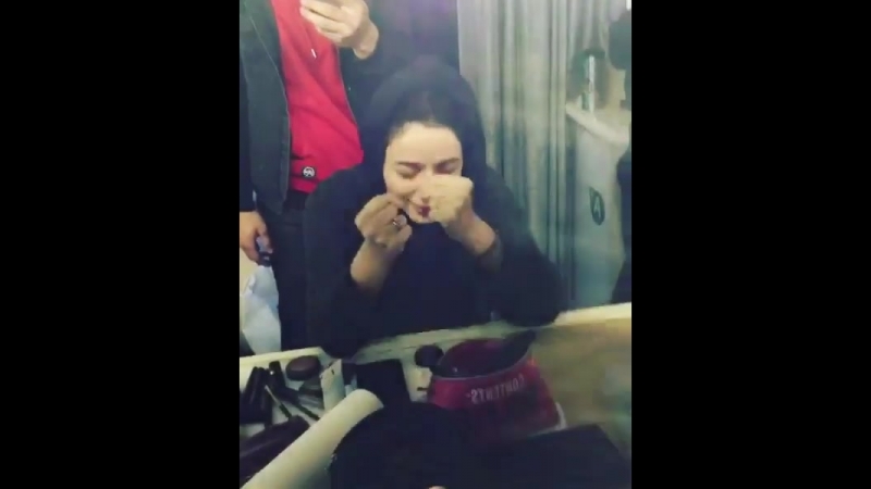 Ойкю гюрман за кадром