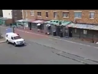 Shootout breaks out between rival gang members in south africa