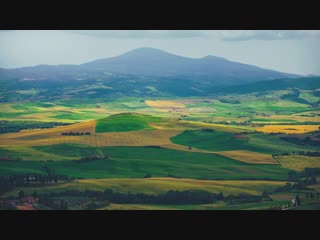 Птицы в валь д’орча, италия / birds at val d'orcia, italy