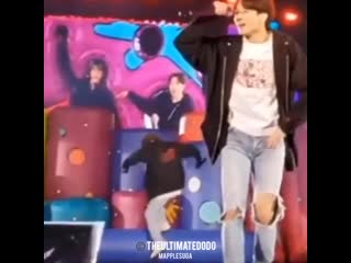 Shut up!!!! look at how yoongi throw his self at the bouncy thingy of the castle that made