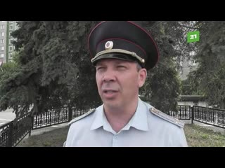 Полицейские задержали водителя, который в микроавтобусе решил провести 25 человек