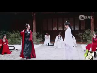 Keni dances 'no company' again and again