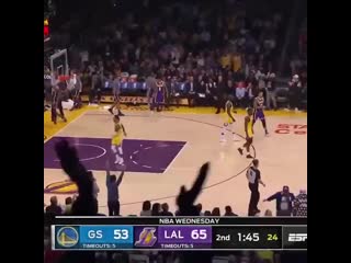 Леброн уничтожает