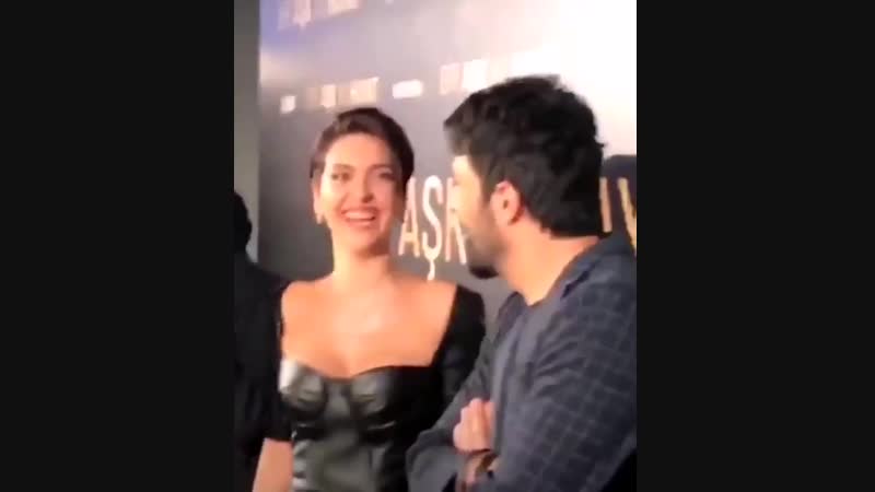 Gala biraşki̇kihayat san valentín 14 02 19 bergüzarkorel se puso juguetona, mucha compl