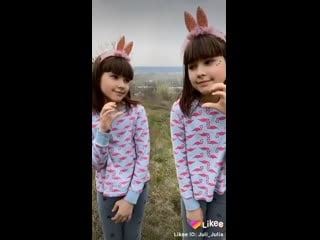 Сладкая малышка школьница маленькая сестренка тик ток лайкер (1351)