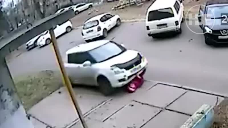 В ангарске автомобиль несколько раз переехал пожилую женщину и скрылся