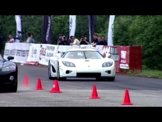 Dodge viper srt 10 supercharged vs koenigsegg ccxf