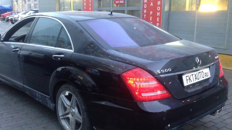 Mercedes benz w221 s500