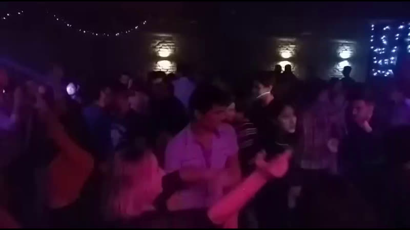 Fabrica porn video – Party in fabrica bar