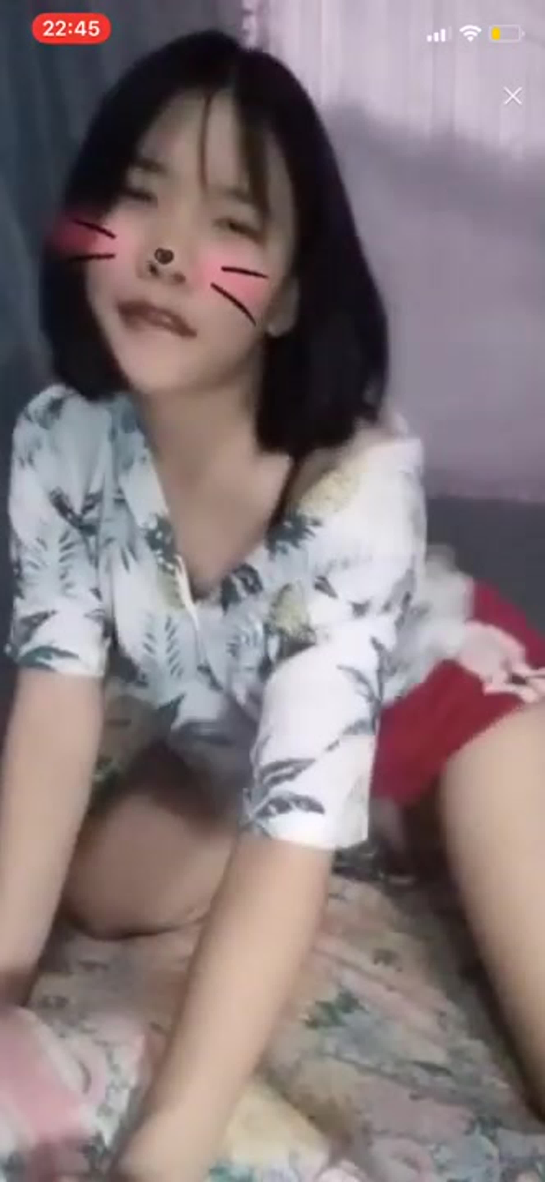 บีโก้ น้องน้ำส้ม หลุด 18+ bigo live เด็กมัธยม เลื้อยยยย เอวพริ้วว หุ่นดี -  ExPornToons
