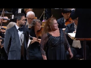 Kim criswell, scarlett strallen, julian ovenden & nadim naaman – wrong note rag [on broadway with bernstein, ]