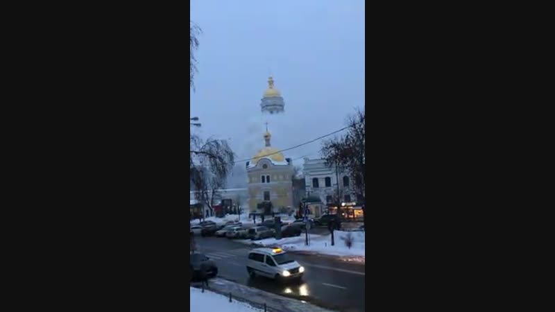 Горит киево печерская лавра