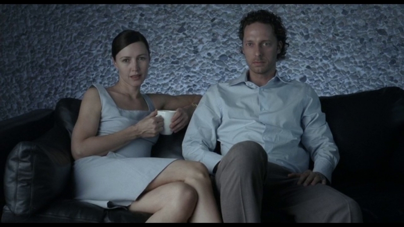 Неуместный человек [арт хаус,детектив, фэнтези, драма, комедия, 2006, норвегия, исландия, dvdrip] live