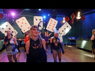 Golden flash мани мани мани💰💴💃🏻