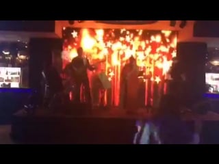 Eight nights price tag [jessie j ft b o b ] @ el divino