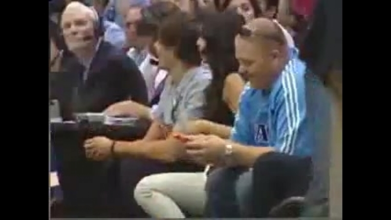Ashley vanessa zac and corbin signing balls on nba playoff