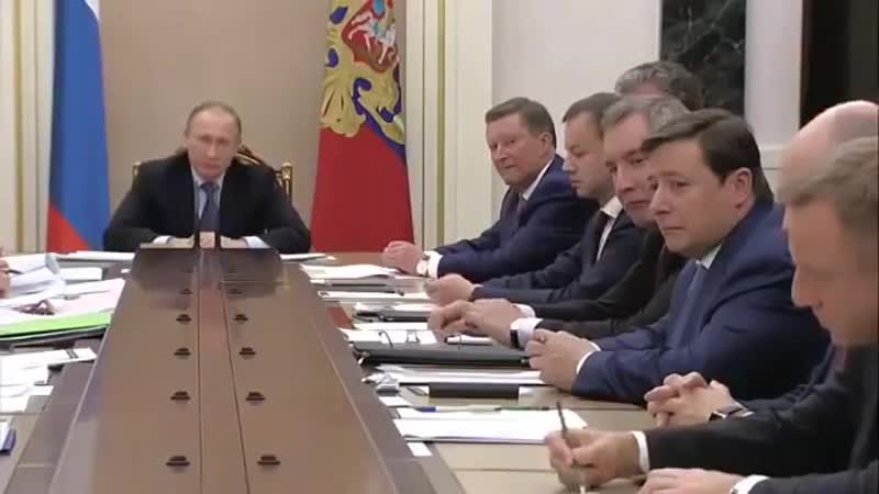 Медведев у нас было 2 пакетика травы 75 ампул мескалина 5 пакетиков диэтиламид