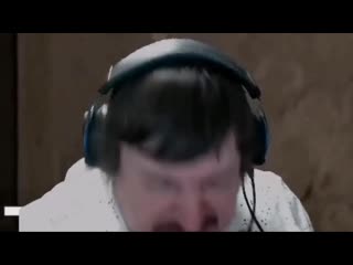 Dosia чихает дося кс го mp4