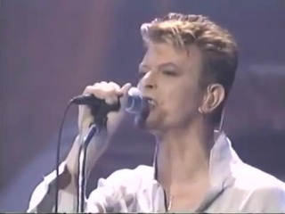 David bowie the voyeur of utter destruction (as beauty) live ny 1997