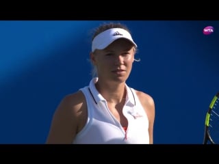 Теннис wta / atp полуфиналы онлайн видео возняцки халеп, лучшие моменты матча