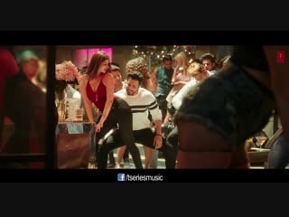 Bom diggy diggy (video) zack knight jasmin walia sonu ke titu ki sweety