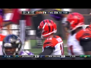 Bengals andy dalton scrambles up the middle for 7 yard td