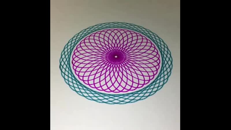 Орнамент спирографом