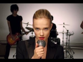 Florrie – begging me