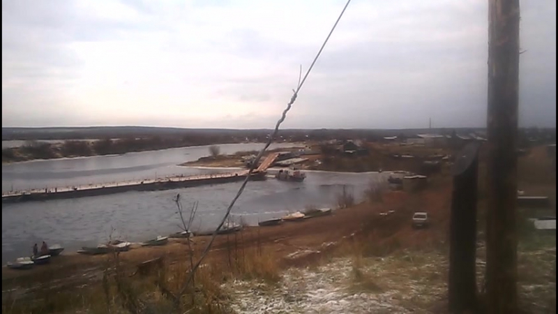 Понтоны заводят в затон видео от нашего коллеги 28 октября 2017 года