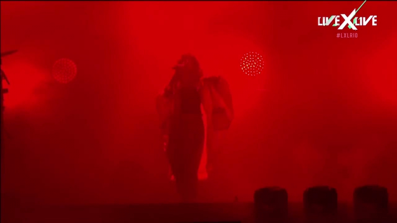 Rihanna a night (intro) / rockstar 101 (live at rock in rio 2015)