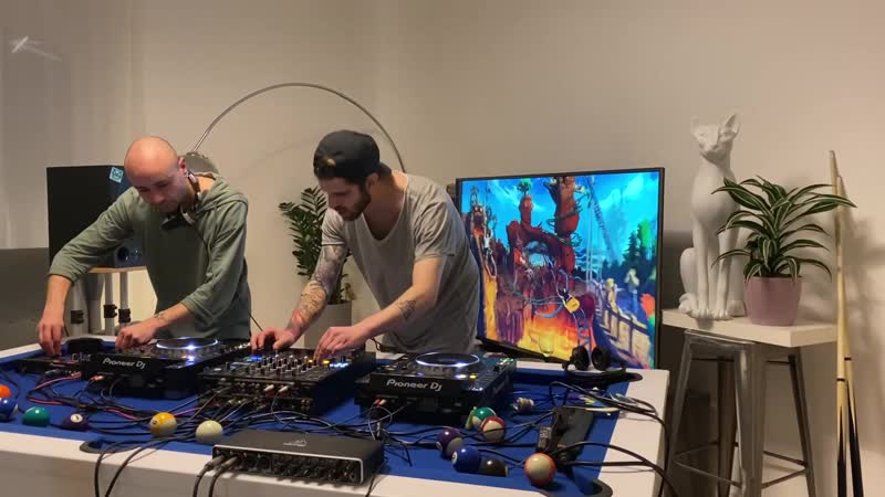 Angy kore &amp; gabriel padrevita quatantine home dj set (march 2020)